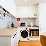 Daire Guestready - Homely Escape Near Bolhao *